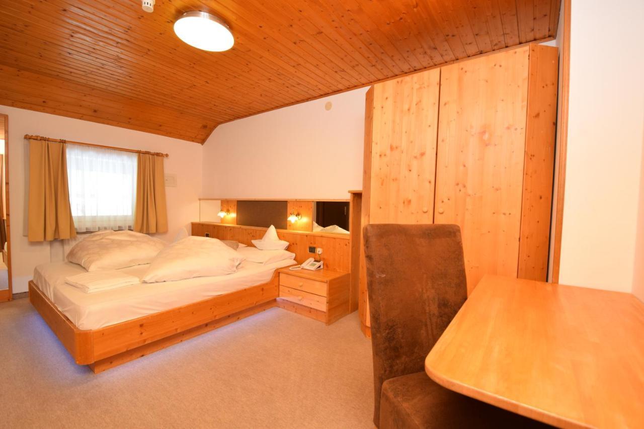 Hotel Chalet Olympia Monguelfo-Tesido / Welsberg-Taisten Zewnętrze zdjęcie